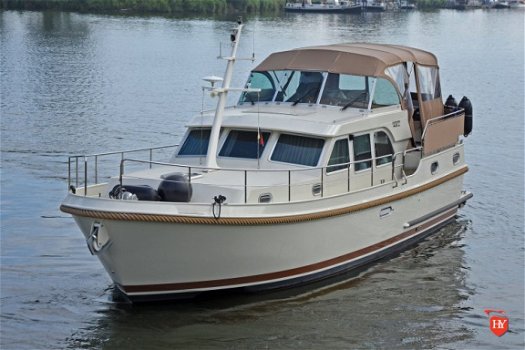 Linssen Grand Sturdy 40.9 AC - 2