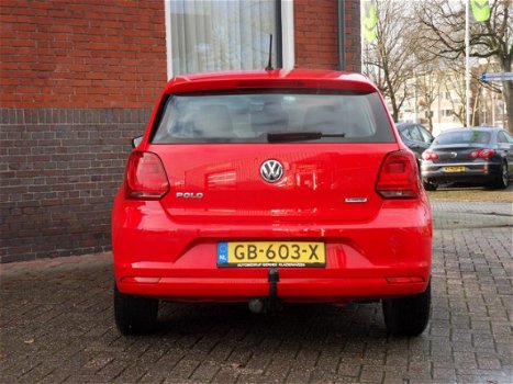 Volkswagen Polo - 1.0 First Edition Eerste eigenaar | Trekhaak | Airco - 1