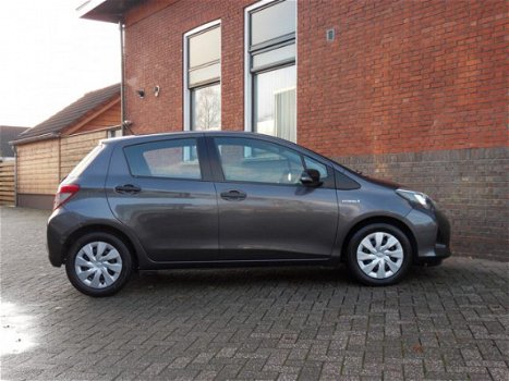 Toyota Yaris - 1.5 Full Hybrid Comfort Incl. 6 maand Bovag garantie - 1