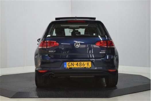 Volkswagen Golf - 1.6 TDI Business Edition Navi, Clima, Cruise, Camera Schuif/kantel dak, Mooie auto - 1