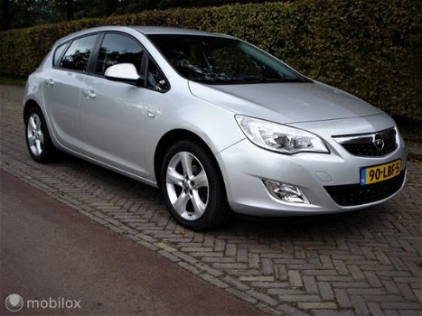 Opel Astra - 1.6 Bwj 2010 APK 10-2020 AIRCO / CRUISE PLAATJE - 1