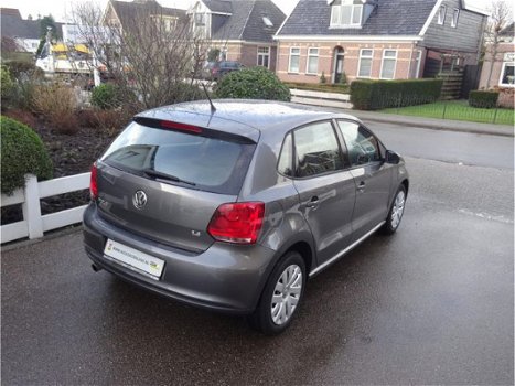 Volkswagen Polo - 1.4-16V Comfortline 5-DEURS AIRCO ELEKTRISCH PAKKET PARKEERSENSOREN DEALER ONDERHO - 1