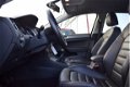 Volkswagen Golf Variant - 1.6 TDI Highline Leer | PDC | Navi | Clima | Bluetooth | Stoelverwarming - 1 - Thumbnail