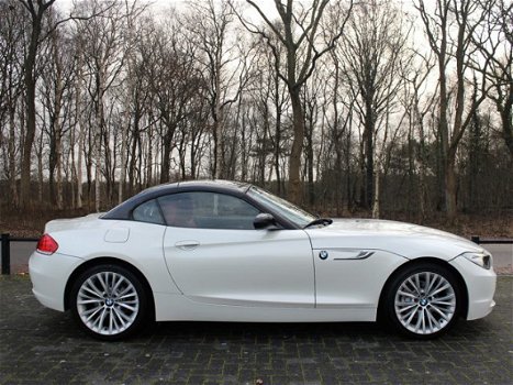 BMW Z4 Roadster - sDrive23i Executive - 1