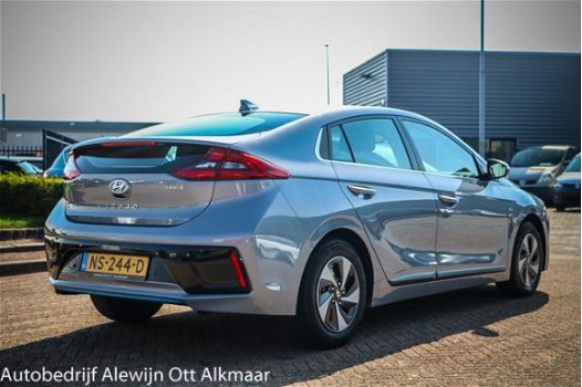 Hyundai IONIQ - 1.6 GDi Comfort AUTOMAAT, Navi, Rijstrooksensor, Telefoonintegratie premium - 1