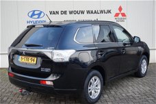 Mitsubishi Outlander - 2.0 PHEV Business Ed. | Trekhaak | Achteruitrijcamera