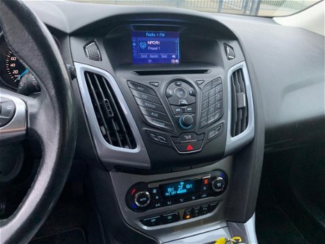 Ford Focus Wagon - 1.6 TDCI ECOnetic Lease Titanium Navigatie - 1
