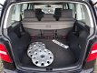 Volkswagen Touran - 1.6-16V FSI Athene Met Airco + Cruise Nu € 2.975, - 1 - Thumbnail