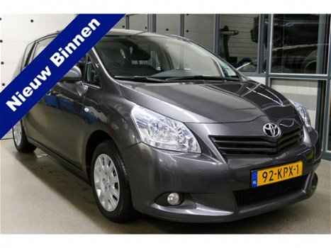 Toyota Verso - 1.6 132PK VVT-i Aspiration BJ2010 ORG NL 1-Eig Trekhaak, Clima, Cruise Controle - 1