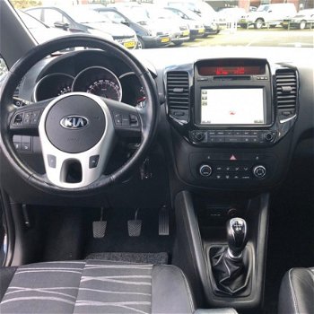 Kia Venga - 1.4 CVVT Panodak Navi Camera PDC Airco(ECC) - 1