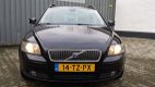 Volvo V50 - D5 MOMENTUM - 1 - Thumbnail