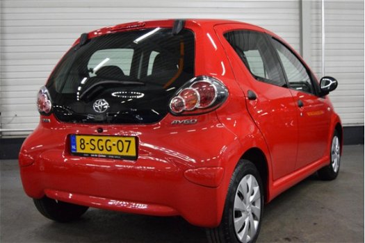 Toyota Aygo - 1.0 VVT-i Now +AIRCO/ELECTR.PAKKET - 1