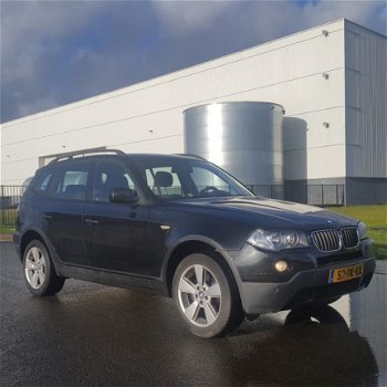 BMW X3 - 2.0I EXECUTIVE - 1