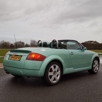 Audi TT Roadster - 1.8 5V TURBO 180PK - 1