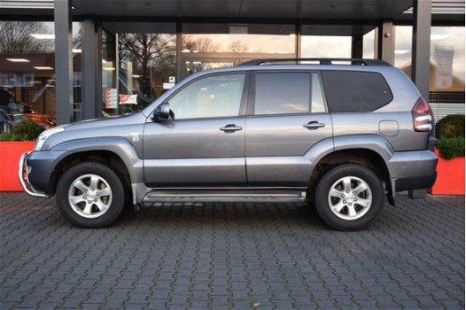 Toyota Land Cruiser 120 - 3.0 D-4D 5DRS VX A/T VAN - 1