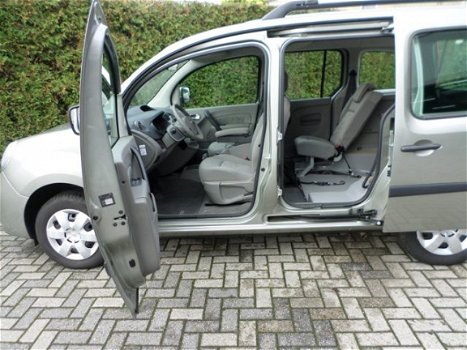 Renault Kangoo Family - 1.6 16V 110 EXPRESSION/ROLSTOELVERVOER - 1