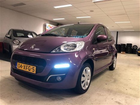 Peugeot 107 - 1.0 Active Airco, Elec.Pakket, Dagrijverlichting - 1