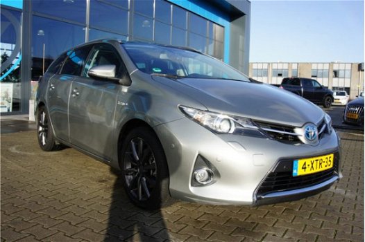 Toyota Auris Touring Sports - 1.8 Hybrid Lease, Xenon, Pano, Trekhaak - 1