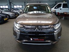 Mitsubishi Outlander - 2.0 PHEV Business Edition/ Excl.BTW/Trekhaak Nieuw Model