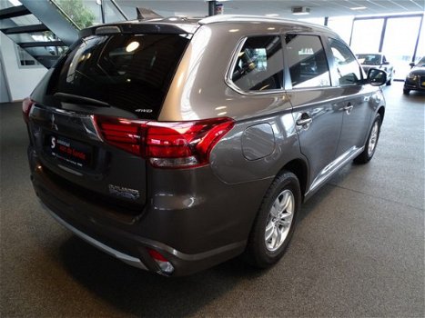 Mitsubishi Outlander - 2.0 PHEV Business Edition/ Excl.BTW/Trekhaak Nieuw Model - 1