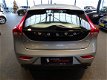 Volvo V40 - 2.0 D4 Momentum Business/leer/keyless, etc - 1 - Thumbnail