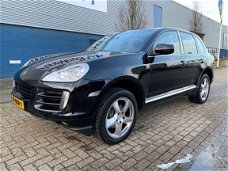 Porsche Cayenne - 3.0 D navi/sunroof/full options/exportprice