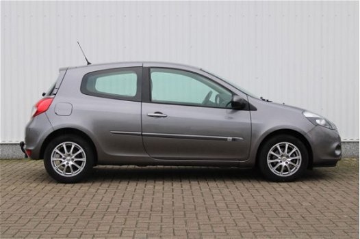 Renault Clio - 1.5 dCi Collection | AIRCO | CRUISE | TREKHAAK | - 1