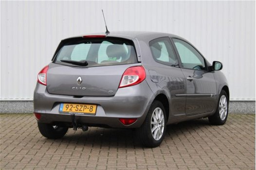 Renault Clio - 1.5 dCi Collection | AIRCO | CRUISE | TREKHAAK | - 1