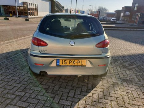 Alfa Romeo 147 - 1.6 T.Spark Veloce Lusso Nieuwe APK 2021 - 1