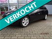 Peugeot 308 SW - 1.2 e-THP Blue Lease Executive Navigatie Achteruitrijcamera Cruise control Btw auto - 1 - Thumbnail