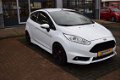 Ford Fiesta - 1.6Turbo ST2 183pk. Leer, Recaro Airco Km 46000 - 1 - Thumbnail