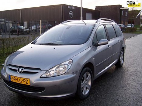 Peugeot 307 SW - 2.0 16V 7p/ automaat/ panoramadak - 1