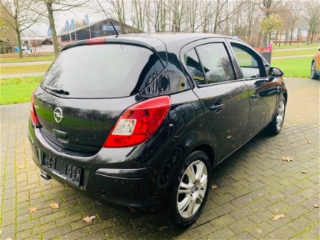 Opel Corsa - 1.4 16V 5D 120 EDITION AC CRC LM VLGN - 1