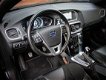 Volvo V40 - 2.0 D4 R-Design Business / Navigatie / Clima - 1 - Thumbnail