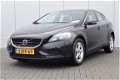 Volvo V40 - 2.0 D4 Momentum Business Pack Connect Navi Ecc Cruise LED Pdc - 1 - Thumbnail