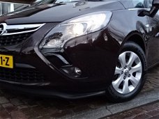 Opel Zafira Tourer - 1.6 CDTI 136PK Business+ Navi/ Camera/ 7-Persoons/ NL Auto