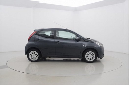 Toyota Aygo - 1.0 VVT-i x-Play Navi 5drs - 1