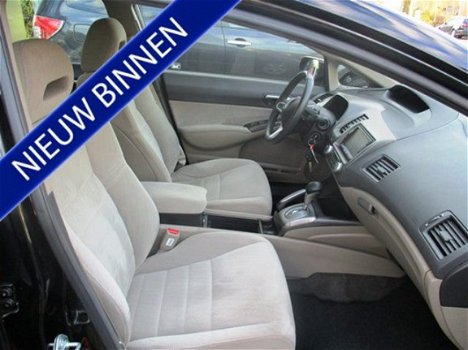 Honda Civic - 1.3 Hybrid Elegance AUTOMAAT 2e eigenaar | dealer NL auto | navigatie - 1