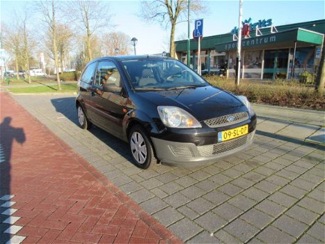 Ford Fiesta - 1.3I Airco - 1