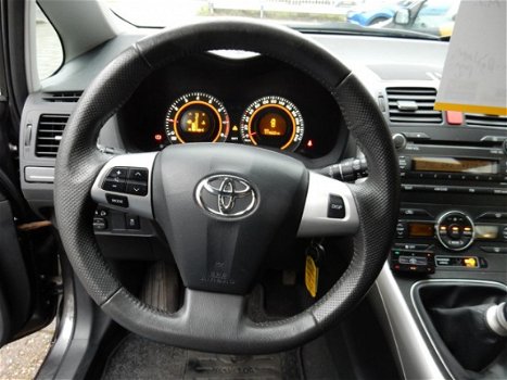 Toyota Auris - 1.6 VVT-I 5DR DYNAMIC - 1