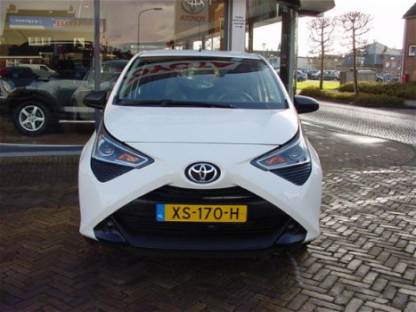 Toyota Aygo - 1.0 VVT-i x-fun - 1