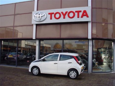 Toyota Aygo - 1.0 VVT-i x-fun - 1