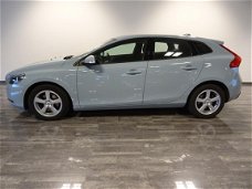 Volvo V40 - 2.0 T2 122PK Nordic|Sensus Navigatie|ECC|Business Pack Connect