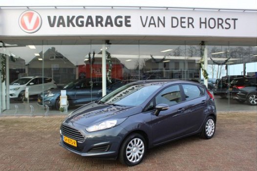 Ford Fiesta - 1.0 Style 5drs , Airco, Cruise controle, Trekhaak - 1