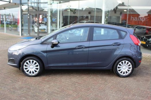 Ford Fiesta - 1.0 Style 5drs , Airco, Cruise controle, Trekhaak - 1