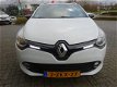 Renault Clio Estate - TCe 90PK NIGHT & DAY Navi/Parkeerhulp/Armsteun - 1 - Thumbnail