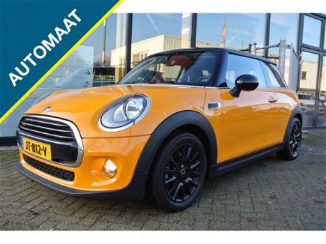 Mini Mini Cooper - 1.5 Business Automaat Navi Airco Rijklaarprijs - 1