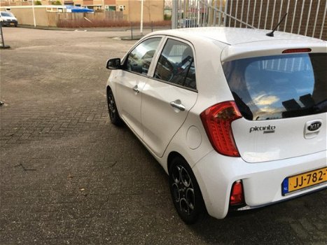 Kia Picanto - 1.0 CVVT DynamicLine prijs rijklaar - 1