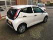 Toyota Aygo - 1.0 VVT-i x-now prijs rijklaar - 1 - Thumbnail