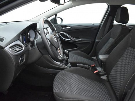 Opel Astra Sports Tourer - 1.0 Turbo 105pk Navi900 IntelliLink Pakket + Achteruitrijcamera + Apple C - 1